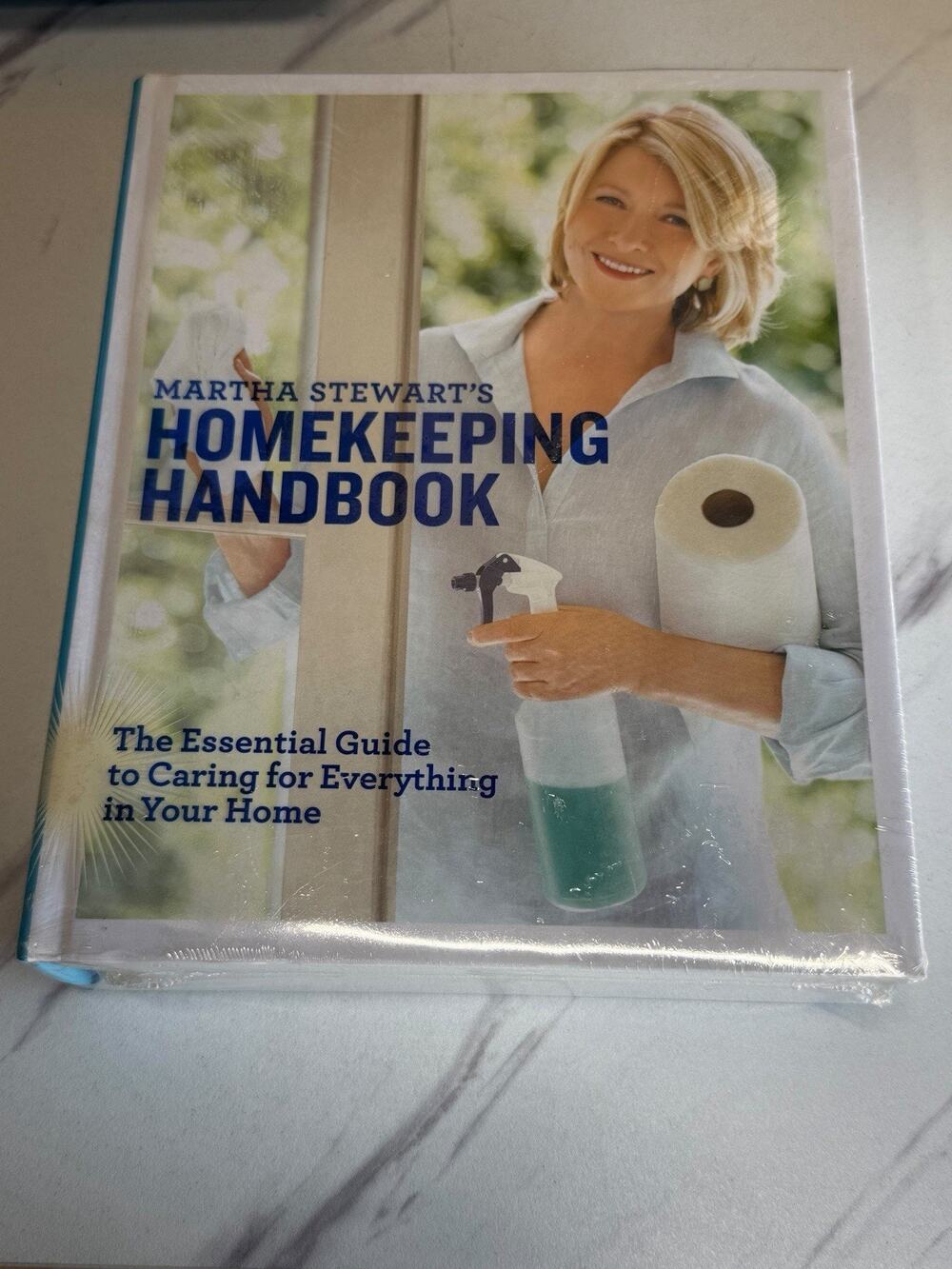 Martha Stewart’s Homekeeping Handbook 2006 Hardcover Brand New Sealed